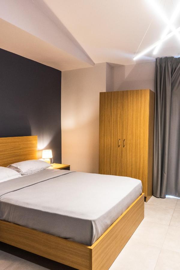 Cynthia Aparthotel Vrasná Eksteriør bilde